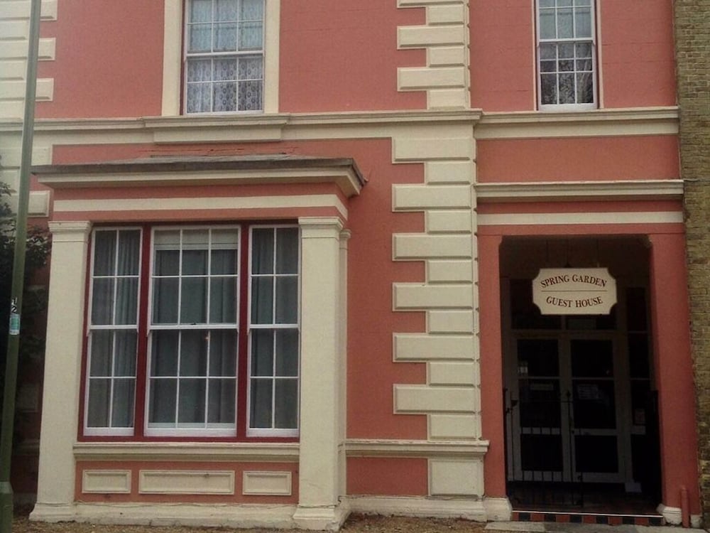 Spring Garden B&B,Gosport>>Fareham,3 star