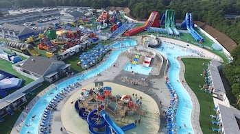 Cape Cod Family Resort And Parks,Near Cape Cod Inflatable Park,3 star