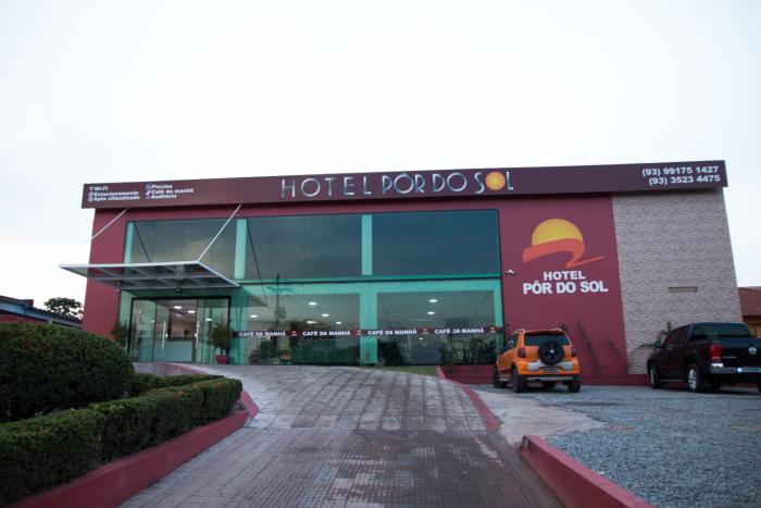por do sol hotel