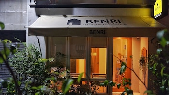 benri sriracha residence