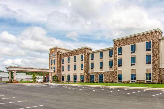 Comfort Inn & Suites,East Ellijay>>Blue Ridge,3 star
