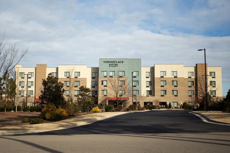 Towneplace Suites Southern Pines Aberdeen,Southern Pines>>Aberdeen,2.5 star