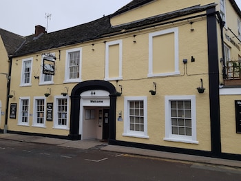 The Swan Hotel,Bristol>>Alderley,3.5 star