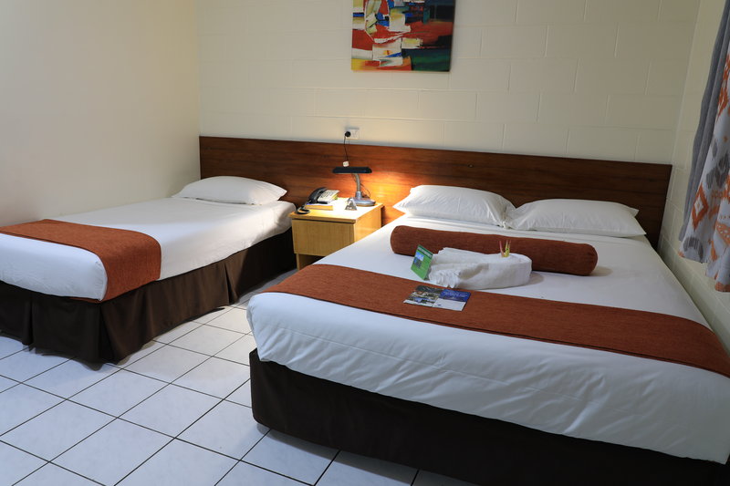 Huon Gulf Hotel & Apartments,Papua New Guinea>>Lae,3 star