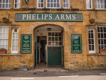 the phelips arms