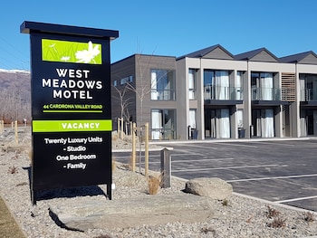 west meadows motel