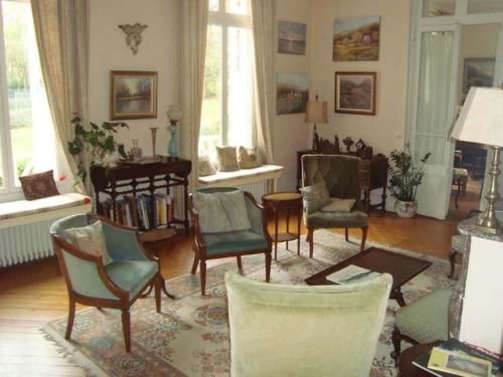 Chalet Du Bel Event,Dieppe>>Derchigny,3 star