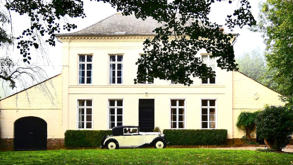 Maison De Plumes,Bruay-La-Buissiere>>Arras,3 star