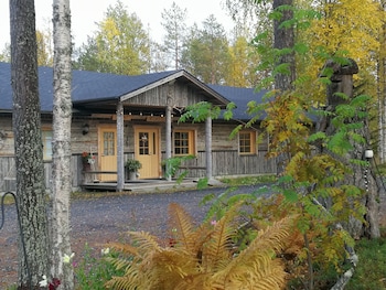 Isokenkaisten Klubi - Wilderness Lodge,Northern Ostrobothnia>>Kuusamo,2.5 star