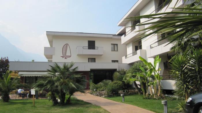 hotel villa claudia