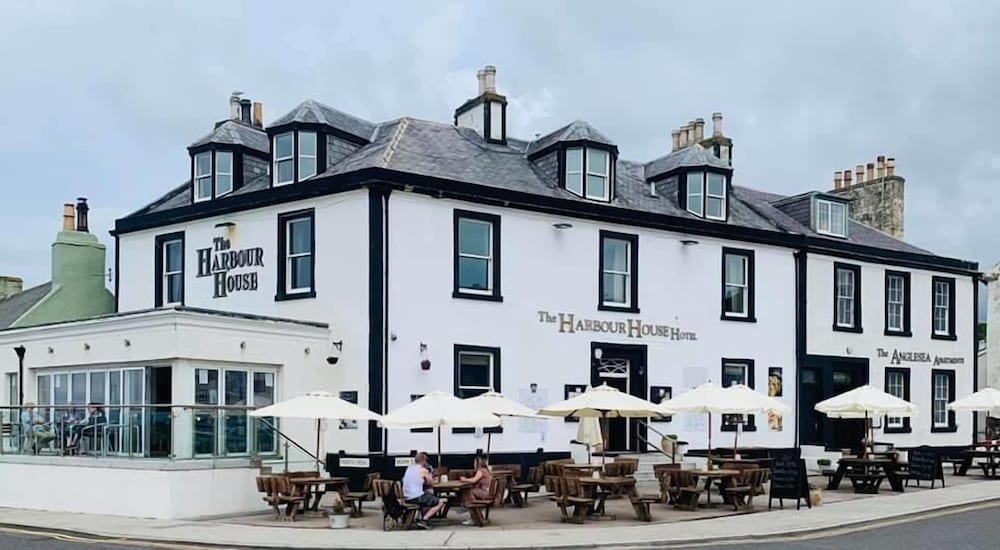 the harbour house hotel