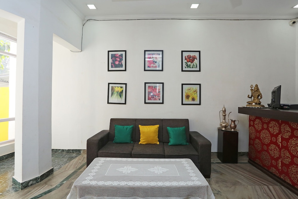 Hotel Narayana Palace,Khajuraho>>Chhatarpur,2 star