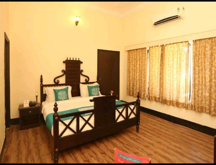 The Fateh Hotel By Le Pension Stays,Rajasthan>>Eklingji,3 star