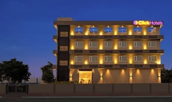Click Hotel Bhuj,Bhuj, Staion Rd, Railway Area,3 star