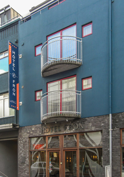 hotel fron