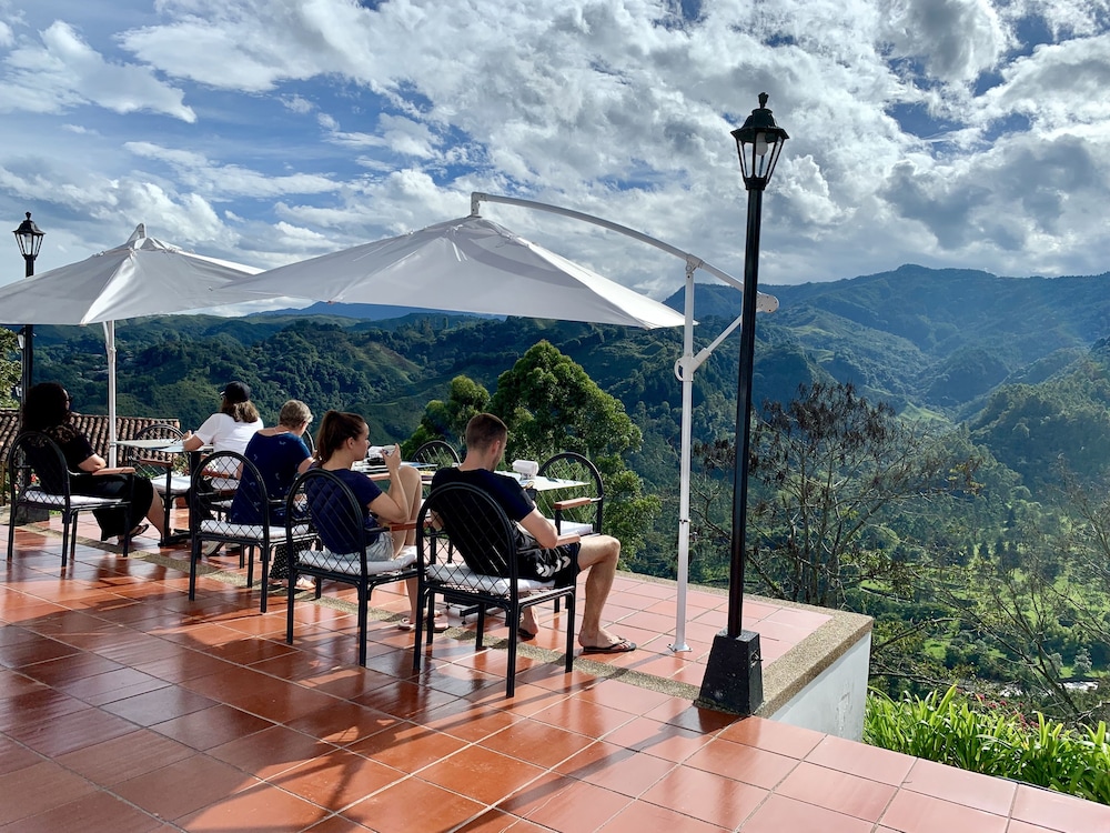 Hotel El Mirador Del Cocora,Circasia>>Armenia,4 star