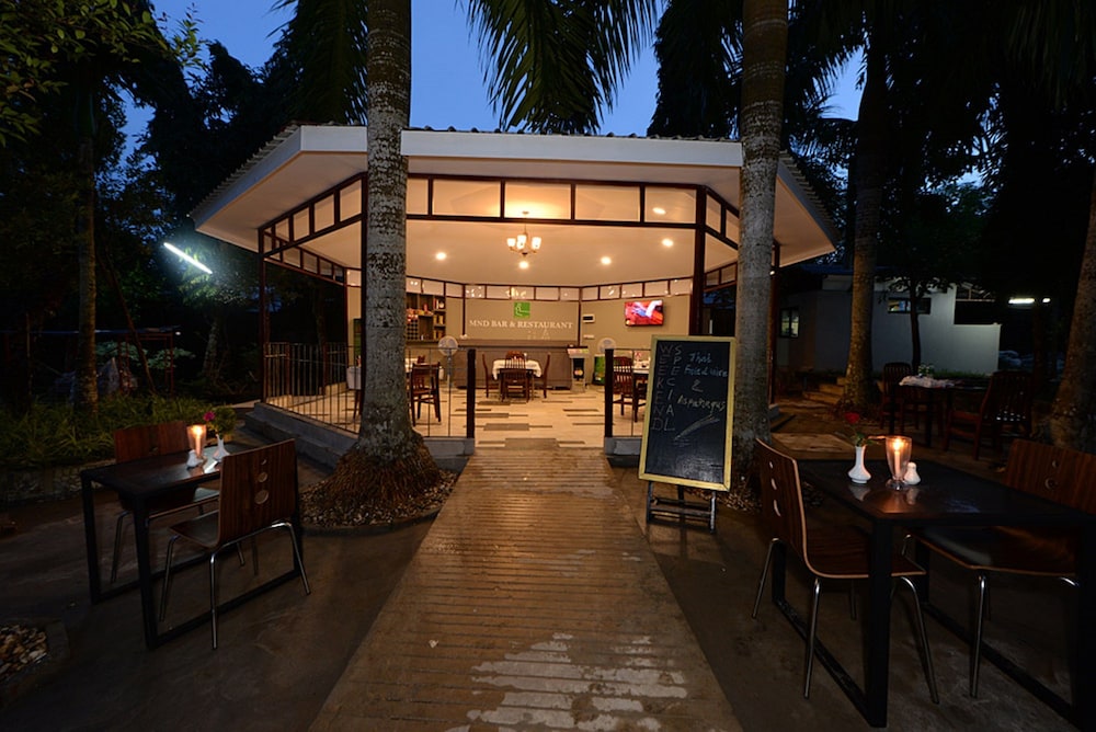 Min Nandar Garden Hotel,Yangon>>Thanlyin,3 star