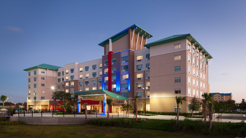 holiday inn express and suites orlando at seaworld by ihg