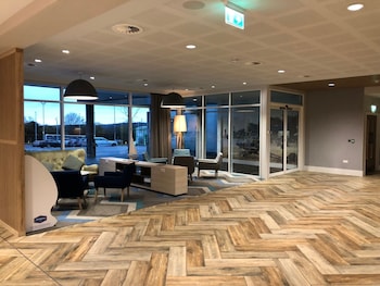 Hampton By Hilton Bristol Airport,Bristol>>Backwell,4 star