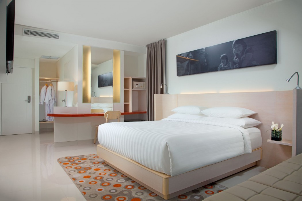 Fairfield By Marriott Surabaya,Surabaya>>Malang,4 star