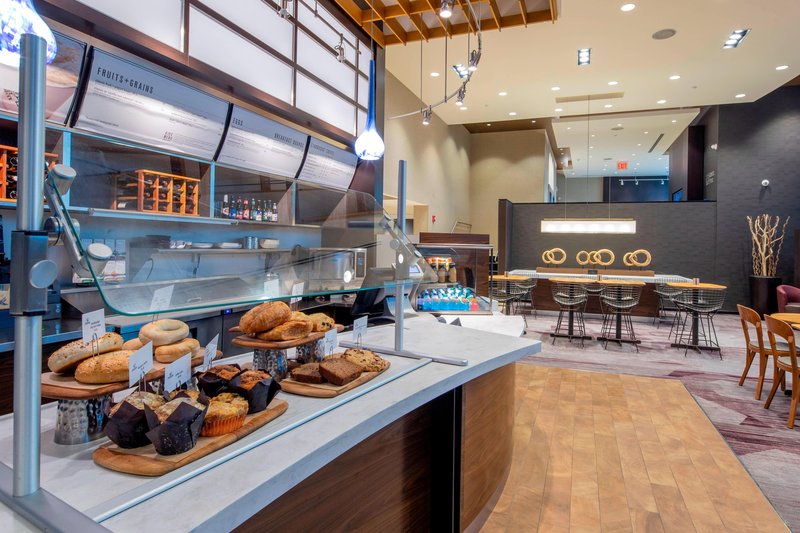 Courtyard By Marriott New York Queens/Fresh Meadows,Fresh Meadows>>Flushing,3 star
