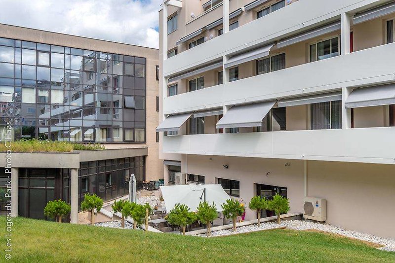 Les Loges Du Park,Annecy>>Aix-Les-Bains,3 star
