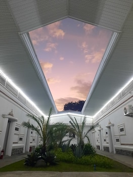 Olle Hotel,Angeles City>>Angeles,3 star