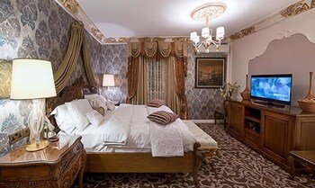 House Of Splendor Boutique Hotel And Spa,In Lagos (Ikeja),4.5 star