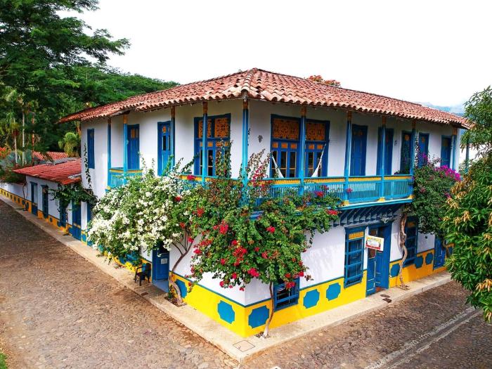 Hotel De Cauca Viejo Fundadores,Jerico>>Fredonia,3 star