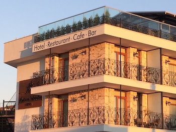 Maison Vourla Hotel,Urla>>Izmir,3 star