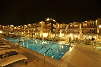 Venus Thermal Boutique,Near The Airport,3 star