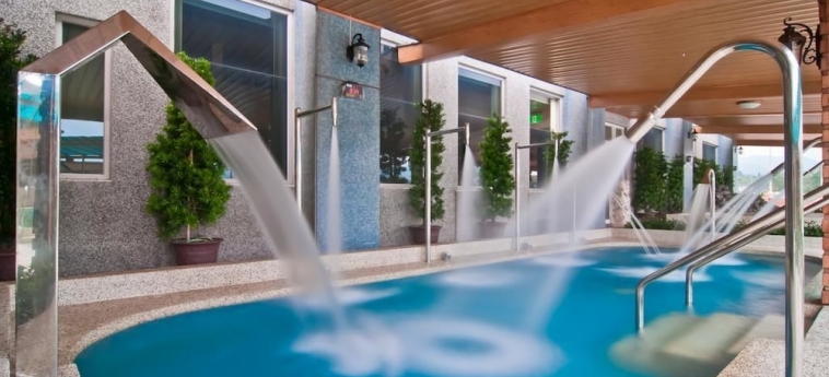 jinshan bay spring resort