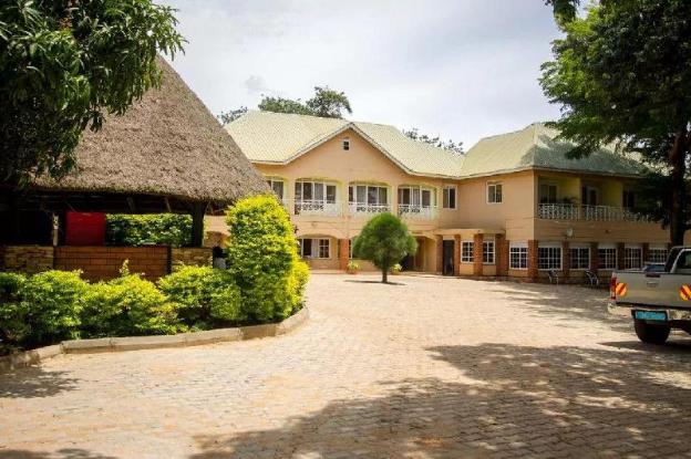 jinja safari hotel