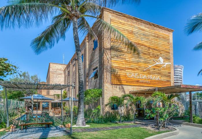 cais da praia hotel