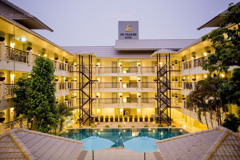 De Charme Hotel,Chiang Mai Province>>Chiang Mai,4 star