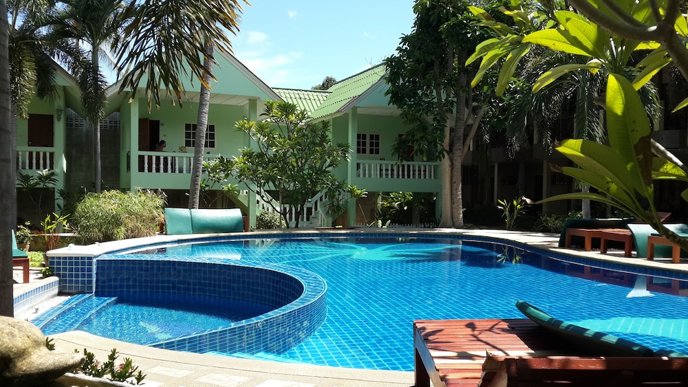 Rattana Guesthouse & Bungalow,Bophut>>Bo Phut Beach,3 star