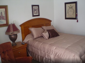 Golden Door Motel,Iowa>>Hudson,3 star