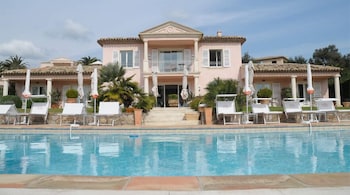 Hotel Villa Les Rosiers,Port Grimaud>>Grimaud,4 star