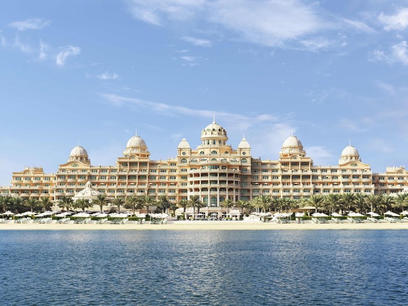 raffles the palm