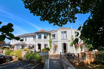 The Jug & Bottle,Ellesmere Port>>Birkenhead,4 star