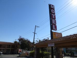 The Oaks Motel,Oakland>>Alameda,2 star