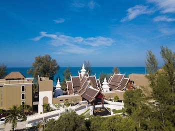 maikhao palm beach resort