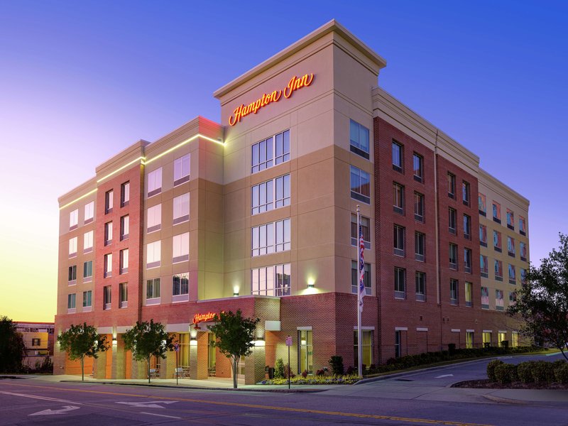 hampton inn by hilton wilmington downtown
