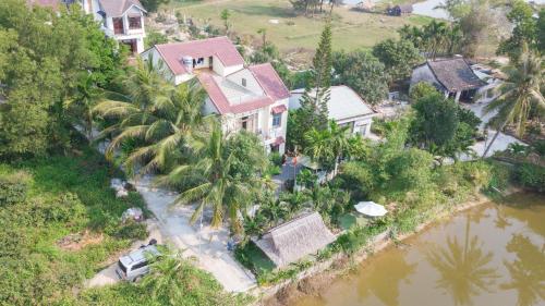 tra que riverside homestay