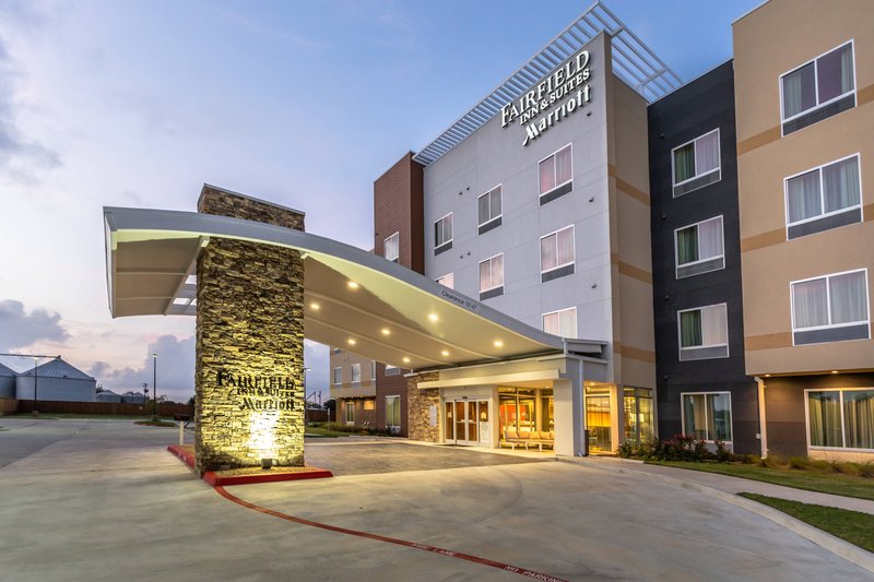 Fairfield Inn & Suites By Marriott Bay City,Matagorda>>Bay City,2.5 star