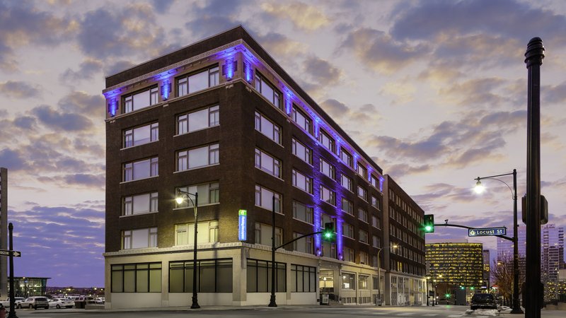holiday inn express kansas city downtown by ihg