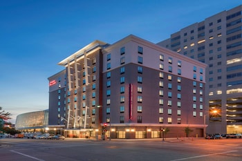 Hampton Inn & Suites Tulsa Downtown,Tulsa>>Claremore,3 star