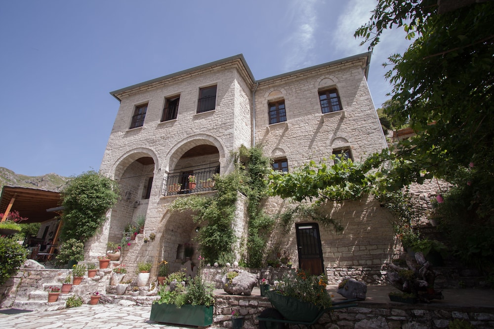 Casa Calda,Ioannina>>Epirus,3 star