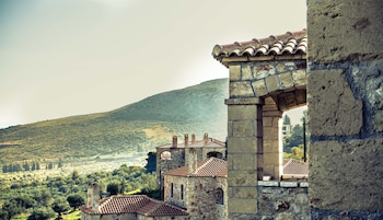 klymeni traditional homes