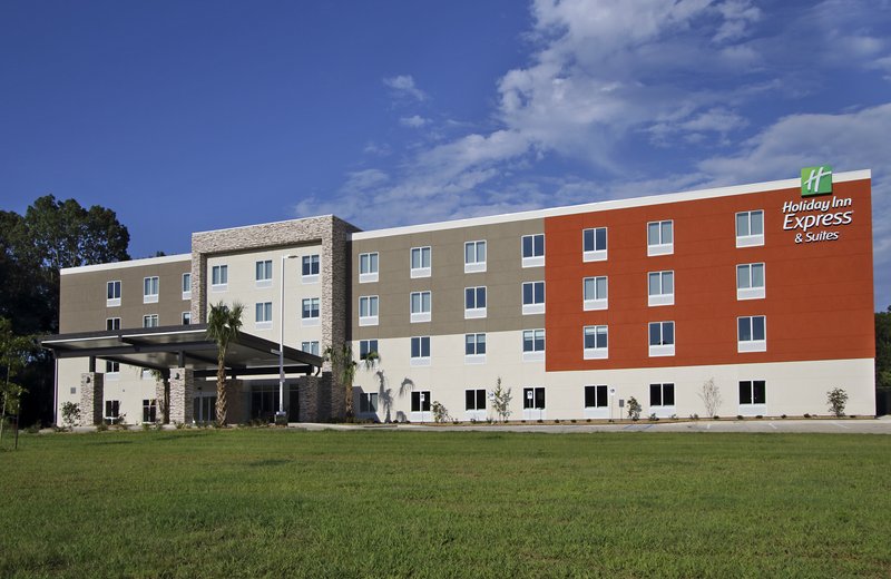 Holiday Inn Express & Suites Columbus North, An Ihg Hotel,West Point>>Columbus,2.5 star